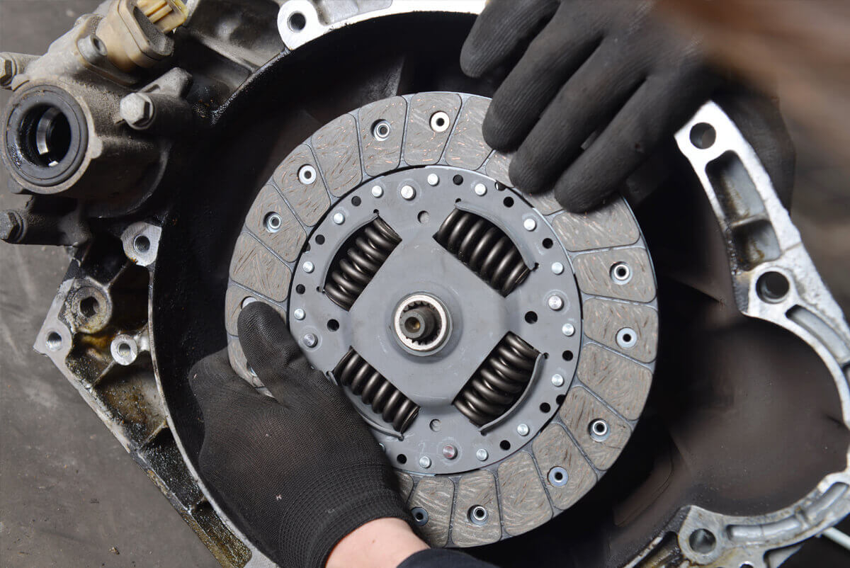 Lowell Clutch Replacement - Brazusa Auto Repair