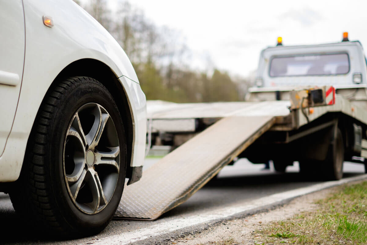 Lowell Towing Services - Brazusa Auto Repair